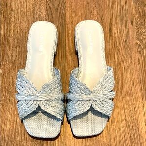 Calvin Klein Women's Blue Woven Sandals